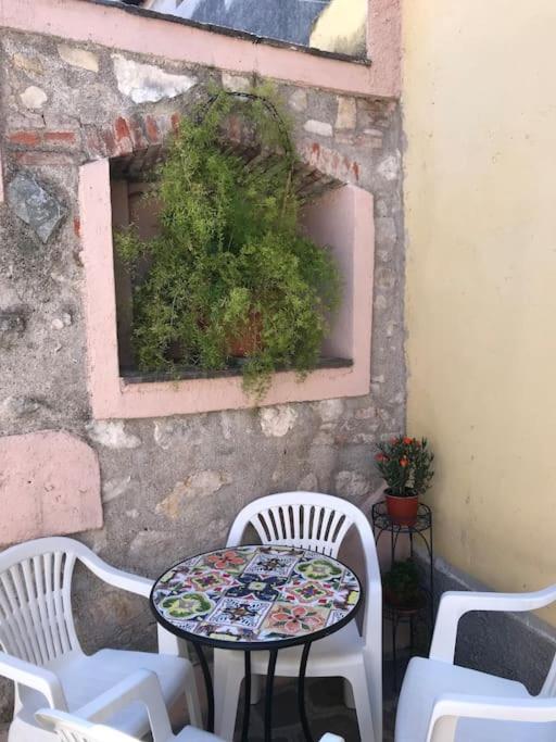 Corte Cardo Manerba del Garda Buitenkant foto